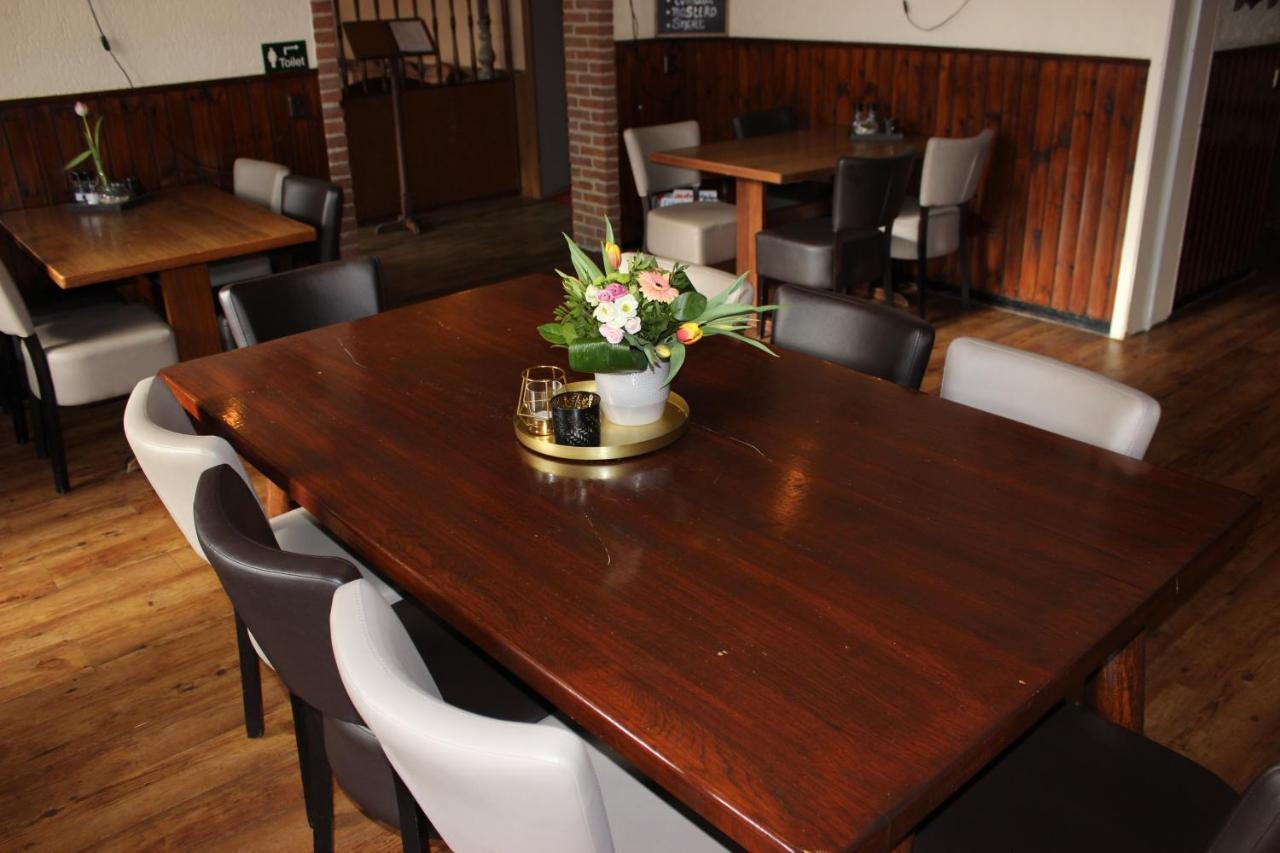 Hotel "De Klok" Buren  Ngoại thất bức ảnh